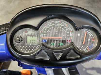 Фото товара Скутер Yamaha maxster 125 от магазина PartsYam