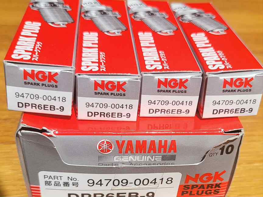 Фото товара Свеча зажигания лодочных моторов F15-F60 DPR6EB-9 от магазина PartsYam