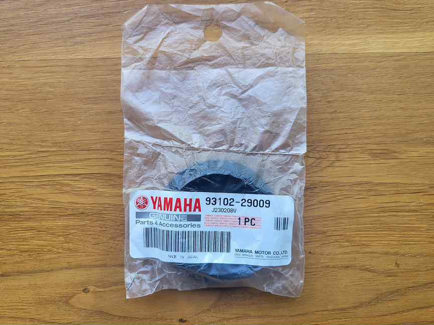 Фото товара Сальник опорного подшипника Yamaha 1800 HO SHO от магазина PartsYam