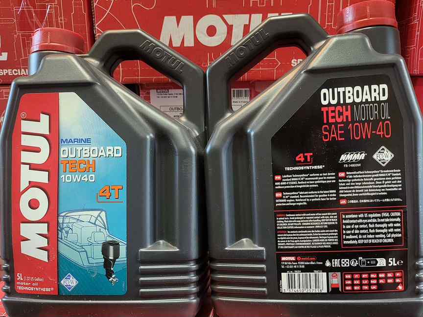 Фото товара Масло Motul Outboard Tech 10w40 5л от магазина PartsYam