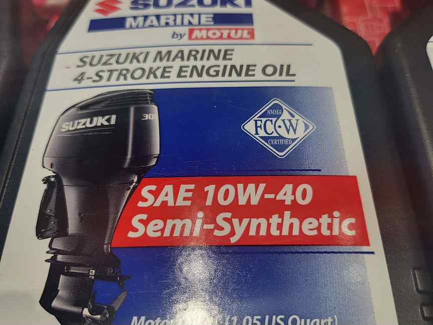 Фото товара Масло motul suzuki marine 4T SAE 10W40 1л от магазина PartsYam