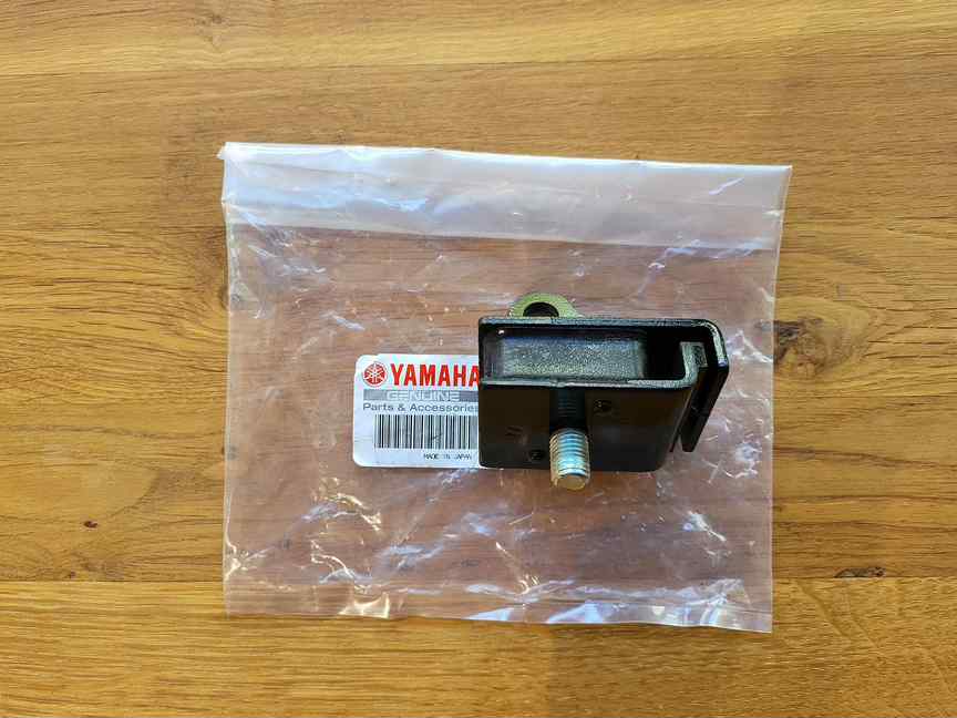 Фото товара Подушка двигателя yamaha Yamaha grizzly 700 550 от магазина PartsYam