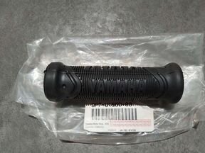 Фото товара Ручка гидроцикла Yamaha gp7u155d0000 от магазина PartsYam