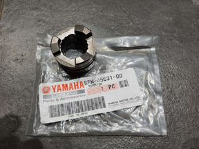Фото товара Муфта переключения передач Yamaha F20 от магазина PartsYam