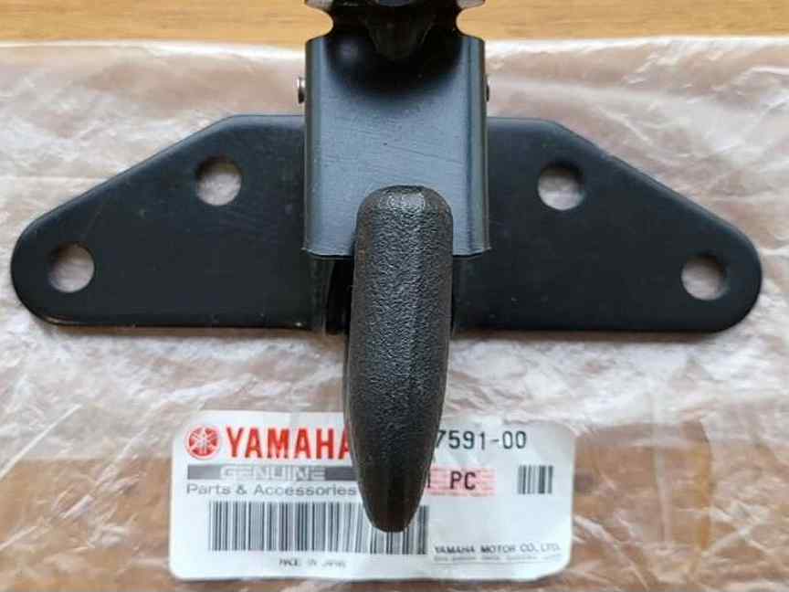 Фото товара Оригинальный фаркоп снегохода Yamaha от магазина PartsYam